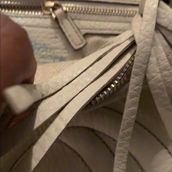 GUCCI HOBO BAG - Picture 4 of 5